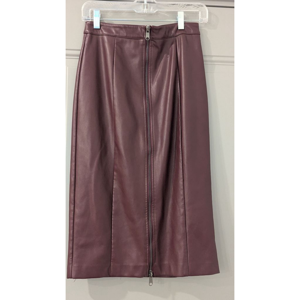 Women's Bar III Burgundy Faux Leather Pencil Skirt Size 4 - Picture 7 of 12